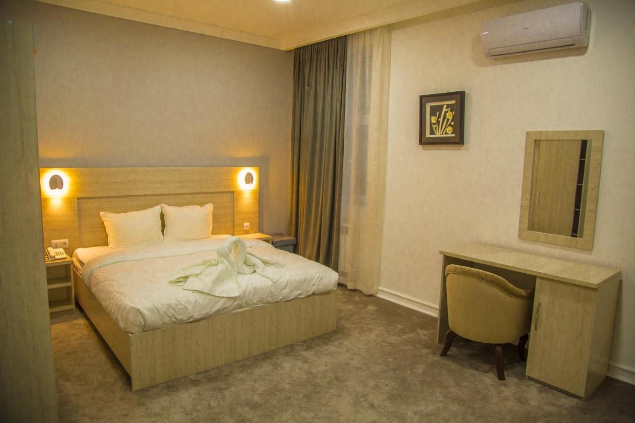 South Hotel Tashkent Ngoại thất bức ảnh