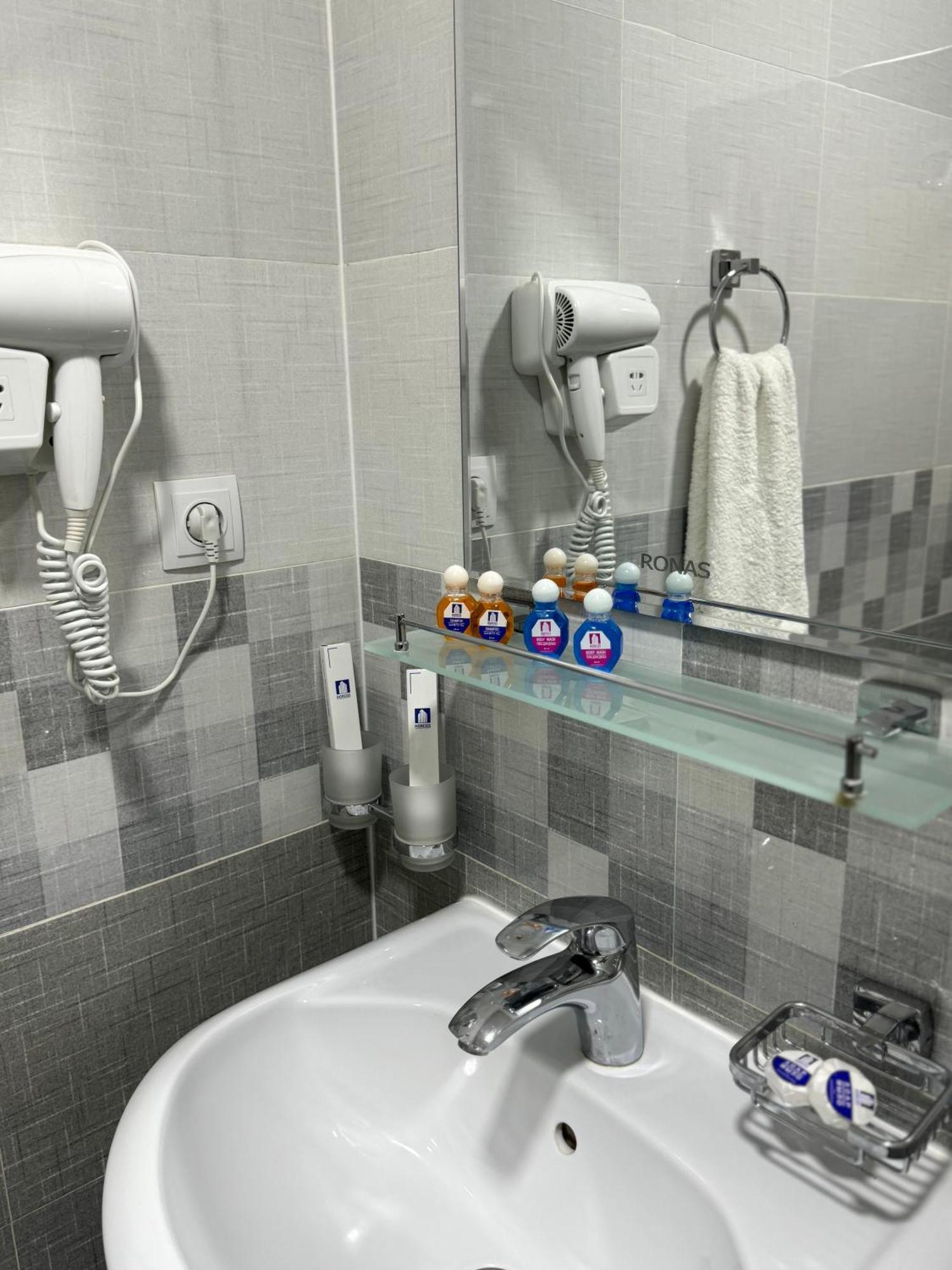 South Hotel Tashkent Ngoại thất bức ảnh
