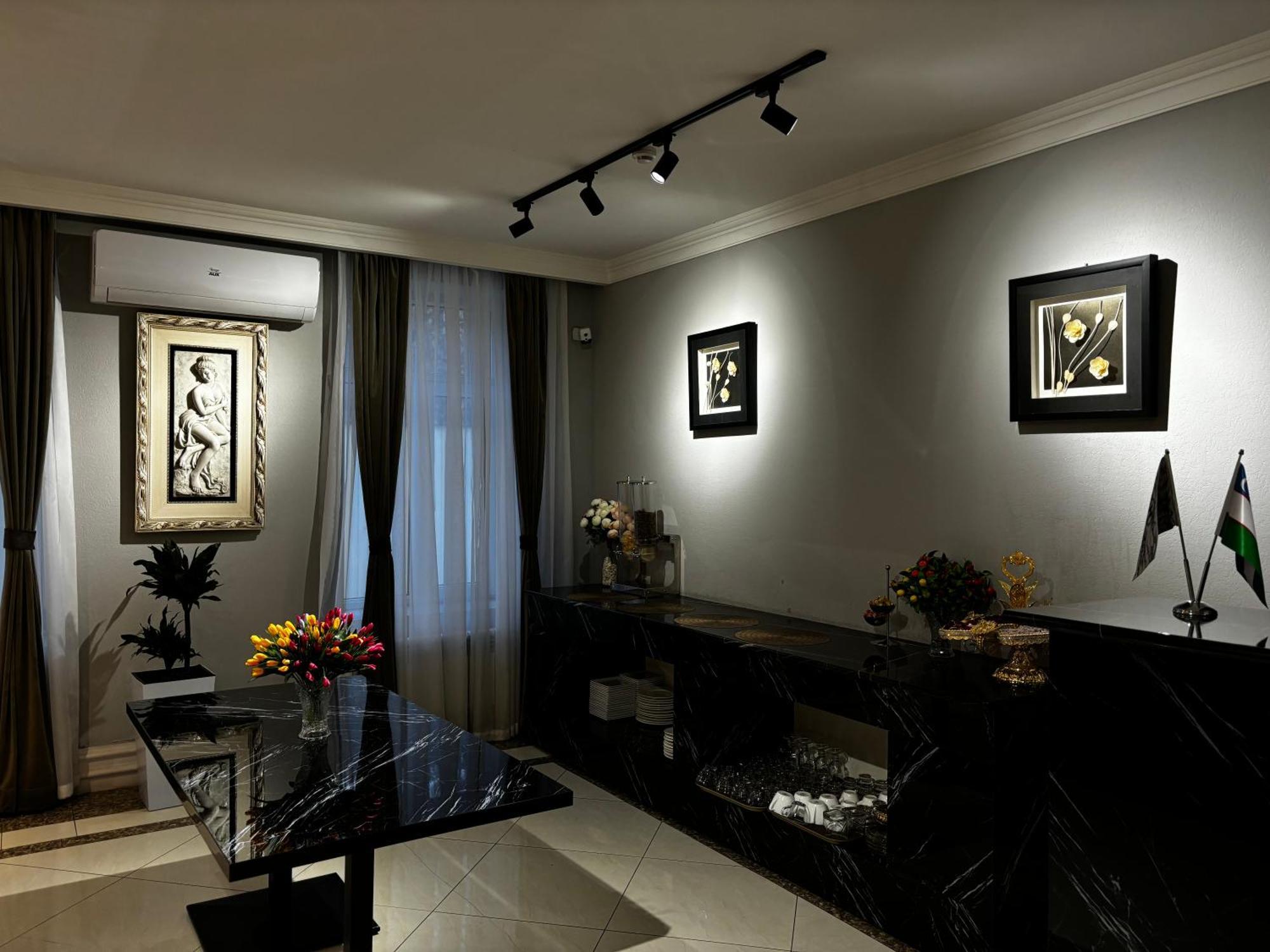 South Hotel Tashkent Ngoại thất bức ảnh